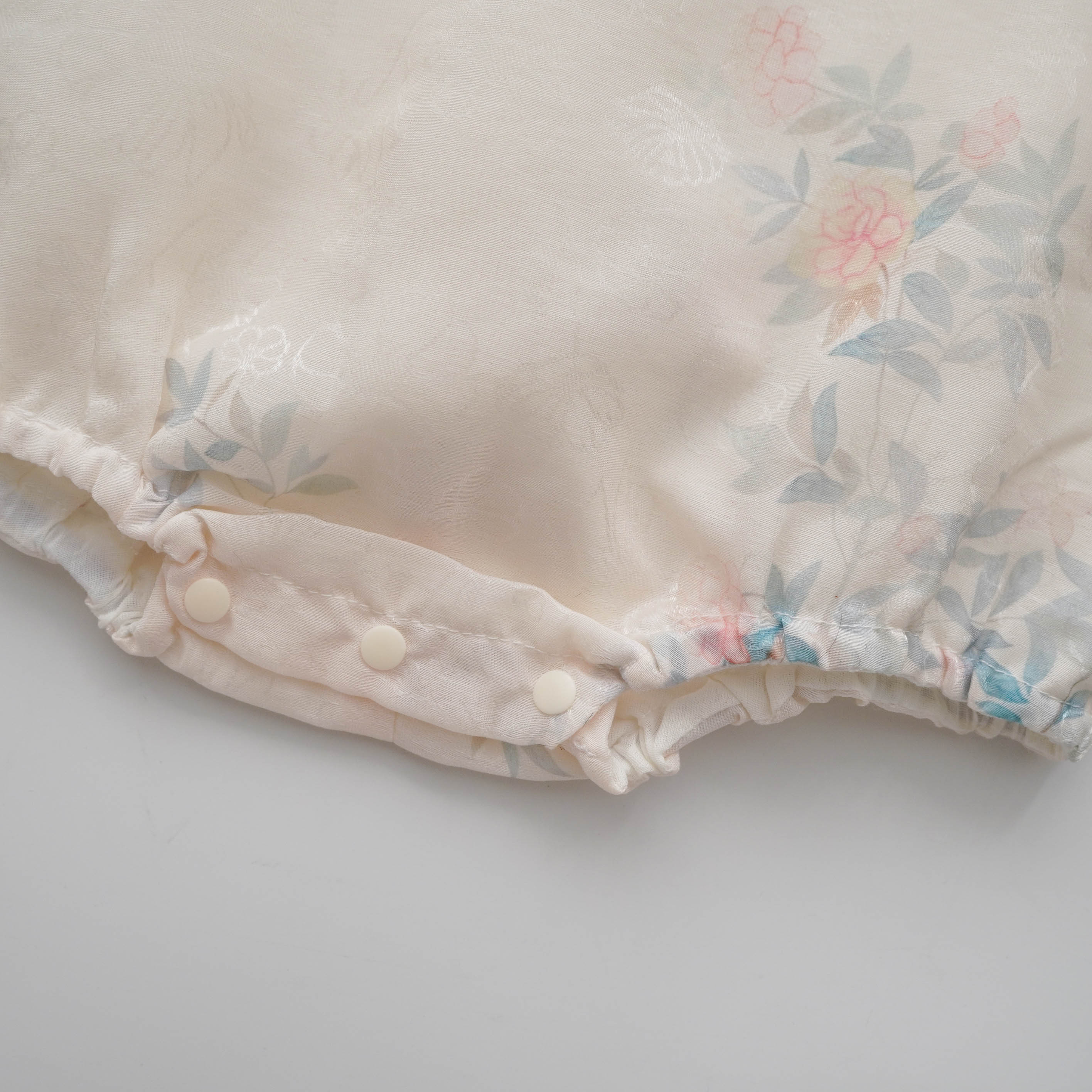 Puff Sleeves Chinese Romper