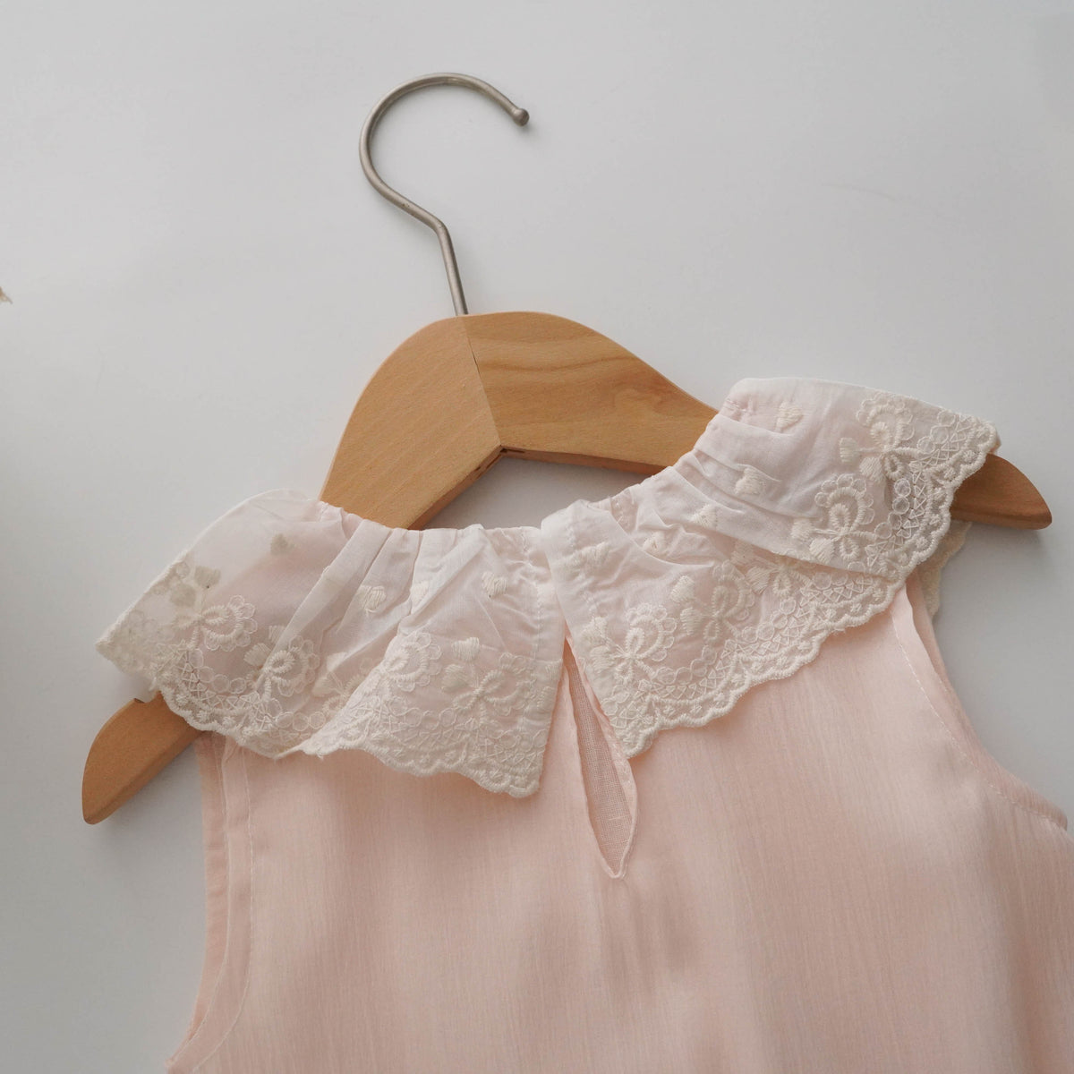 Ribbon Details Lacey Collar Romper