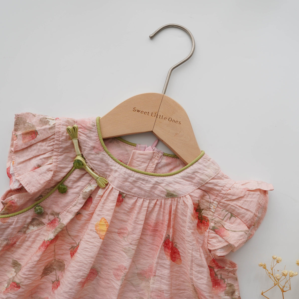 Ruffled Loose Modern Chinese Dress