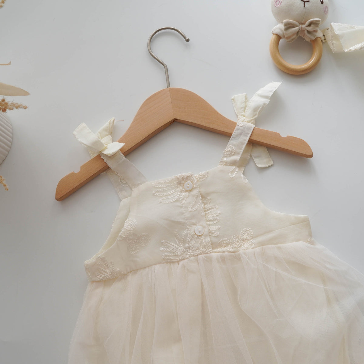 Princess Mesh Dress with Hair Clip