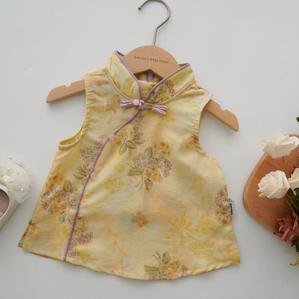 Goldish Baby Girl Chinese Set