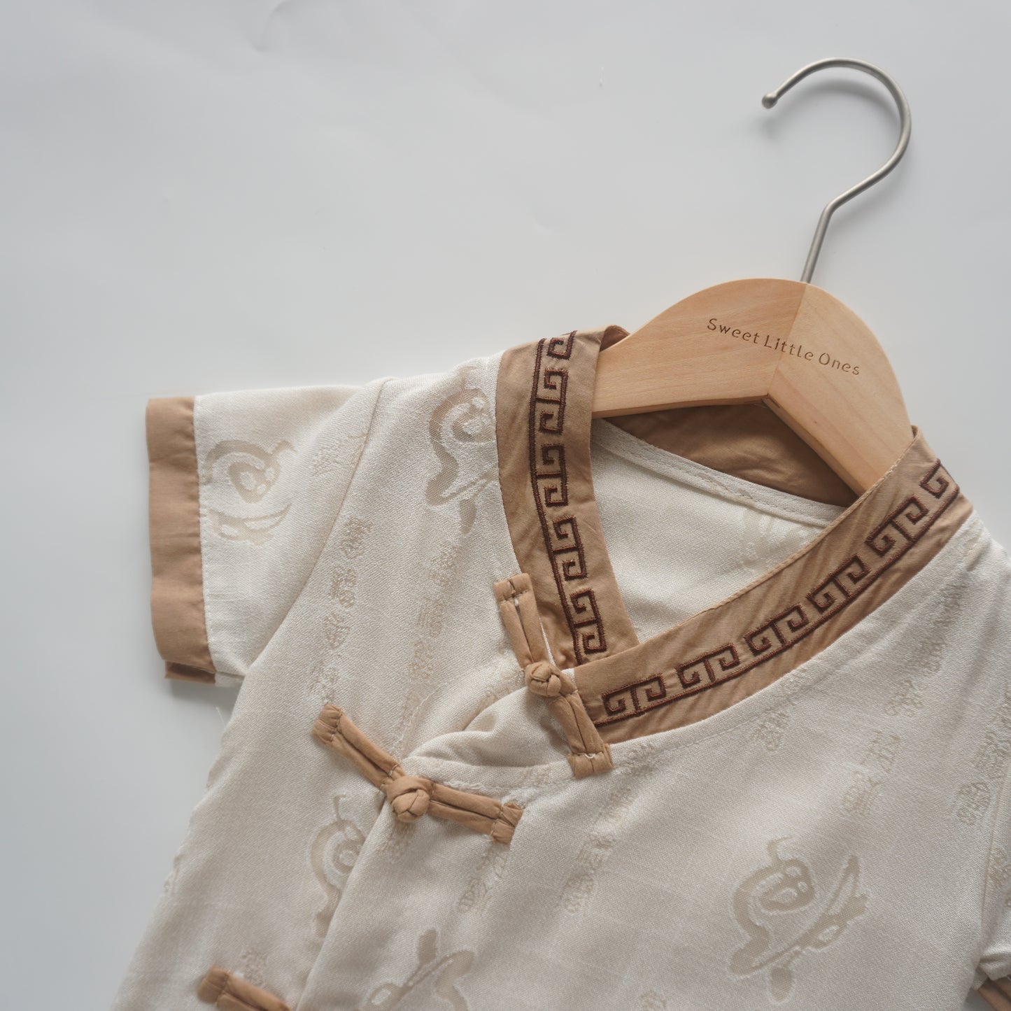 Chinese Basic Romper