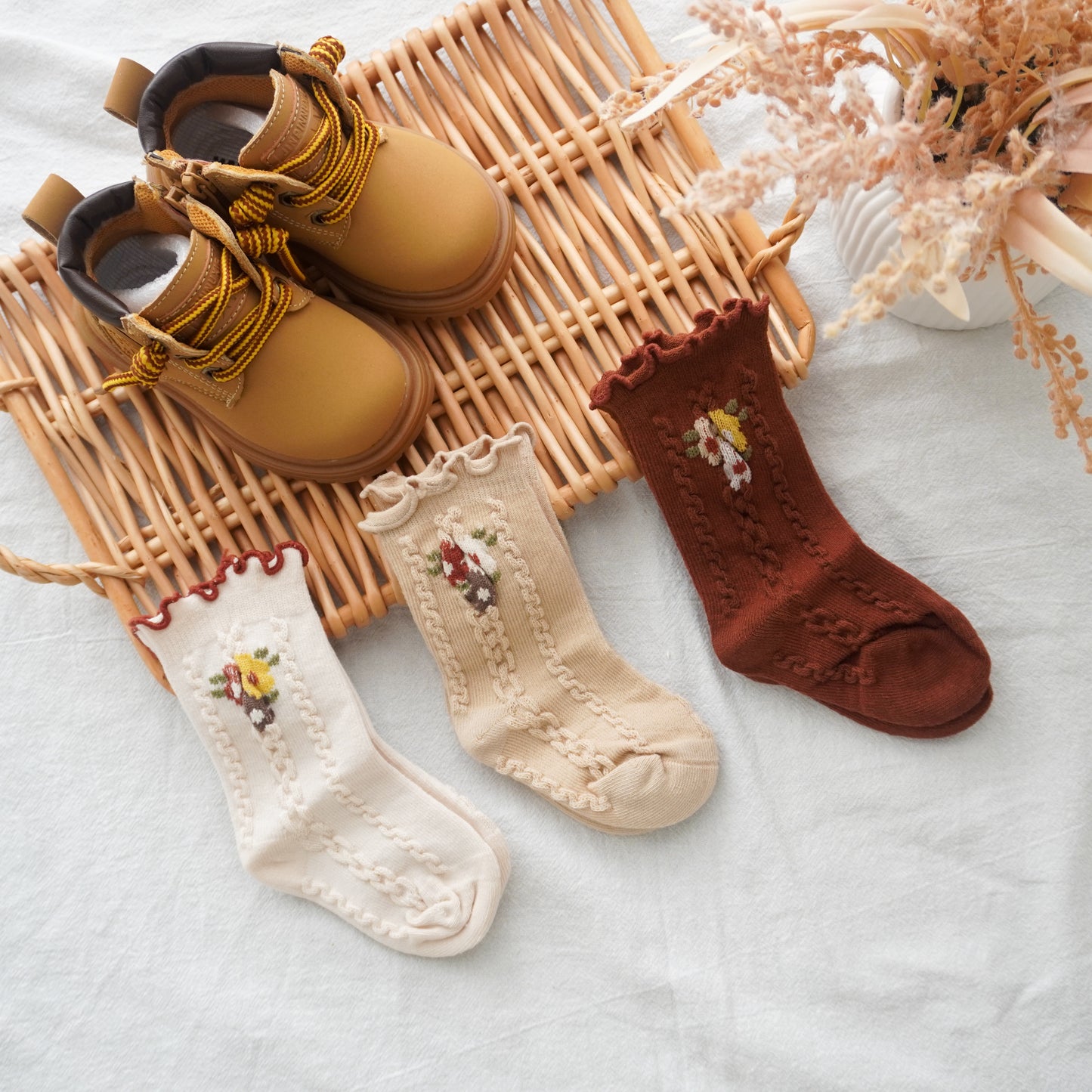 Autumn Ruffled Socks