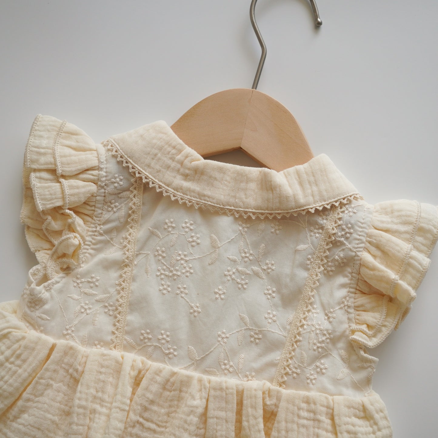 Daily Ruffled Sleeves Romper